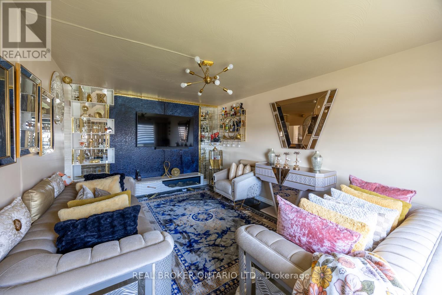 324 College Avenue, Oshawa, Ontario  L1J 1S1 - Photo 8 - E13036966