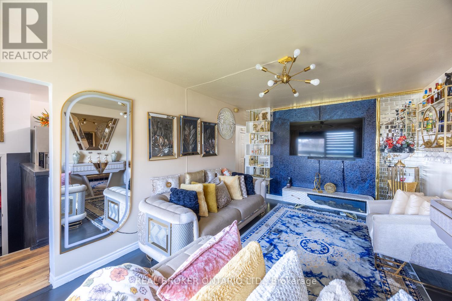 324 College Avenue, Oshawa, Ontario  L1J 1S1 - Photo 9 - E13036966