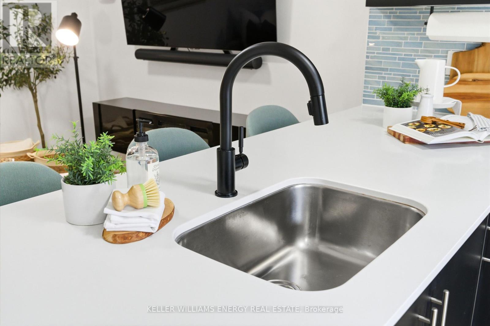 7 - 475 Beresford Path, Oshawa, Ontario L1H 0B2 - Photo 11 - E13036982