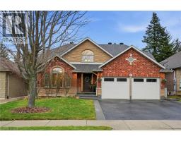 17 KRIEGHOFF Drive, Hamilton, Ontario