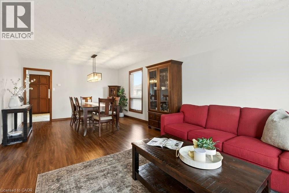 8 Wyvis Court, Stoney Creek, Ontario  L8G 4W3 - Photo 9 - 40823422