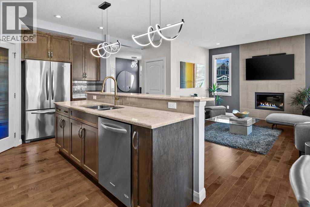 100 Kinniburgh Gardens, Chestermere, Alberta  T1X 0R8 - Photo 14 - A2302807