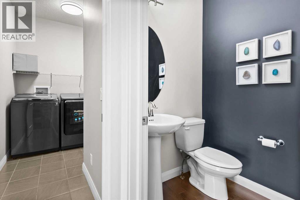 100 Kinniburgh Gardens, Chestermere, Alberta  T1X 0R8 - Photo 20 - A2302807