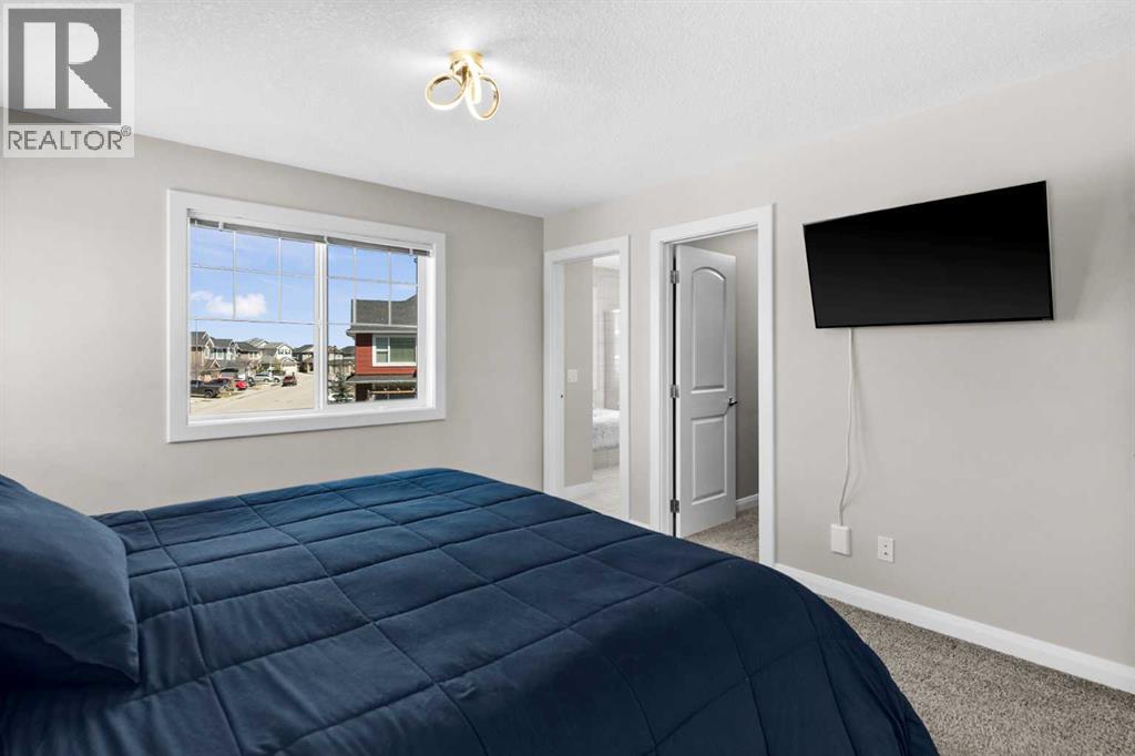 100 Kinniburgh Gardens, Chestermere, Alberta  T1X 0R8 - Photo 25 - A2302807