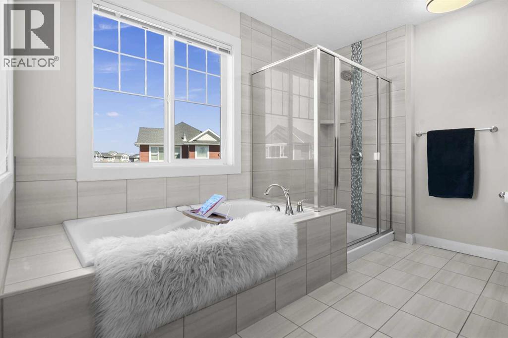 100 Kinniburgh Gardens, Chestermere, Alberta  T1X 0R8 - Photo 29 - A2302807