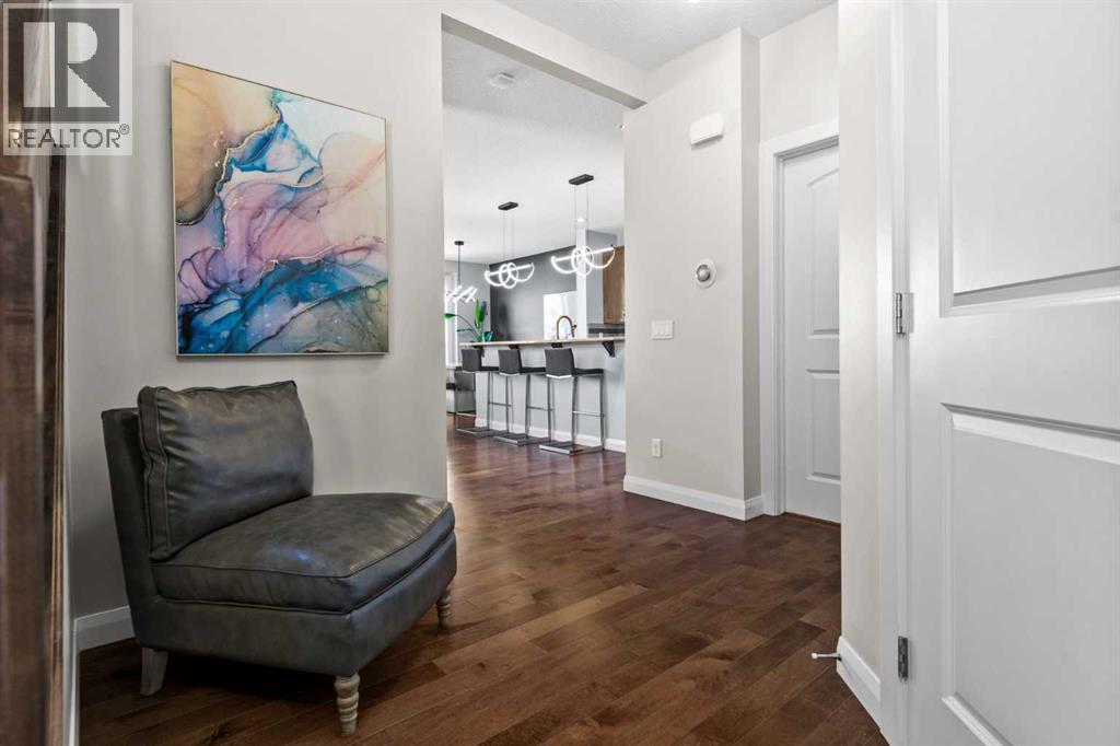 100 Kinniburgh Gardens, Chestermere, Alberta  T1X 0R8 - Photo 6 - A2302807