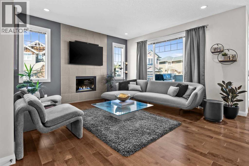 100 Kinniburgh Gardens, Chestermere, Alberta  T1X 0R8 - Photo 8 - A2302807