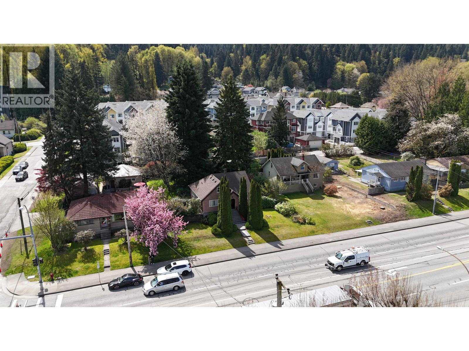 2825 St John Street, Port Moody, British Columbia  V3H 2B9 - Photo 3 - R3115129