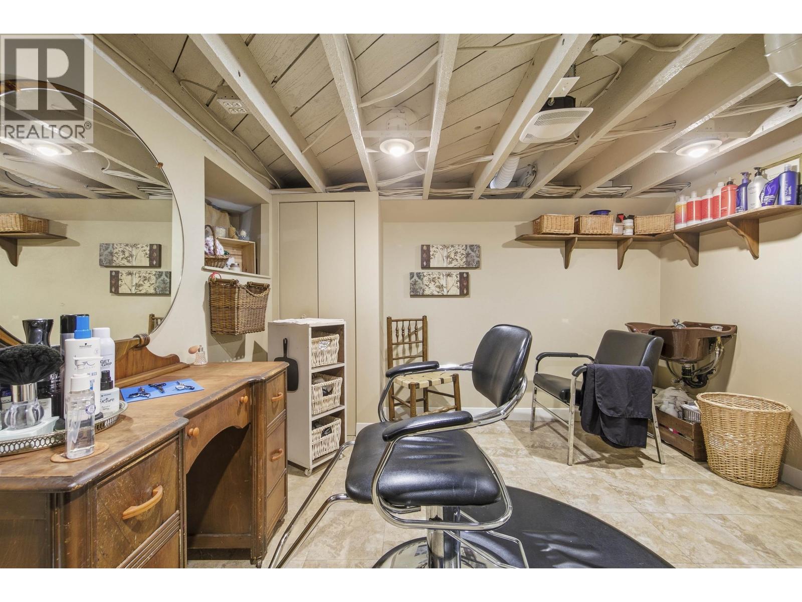 2029 Philip Avenue, North Vancouver, British Columbia  V7P 2W5 - Photo 26 - R3115150