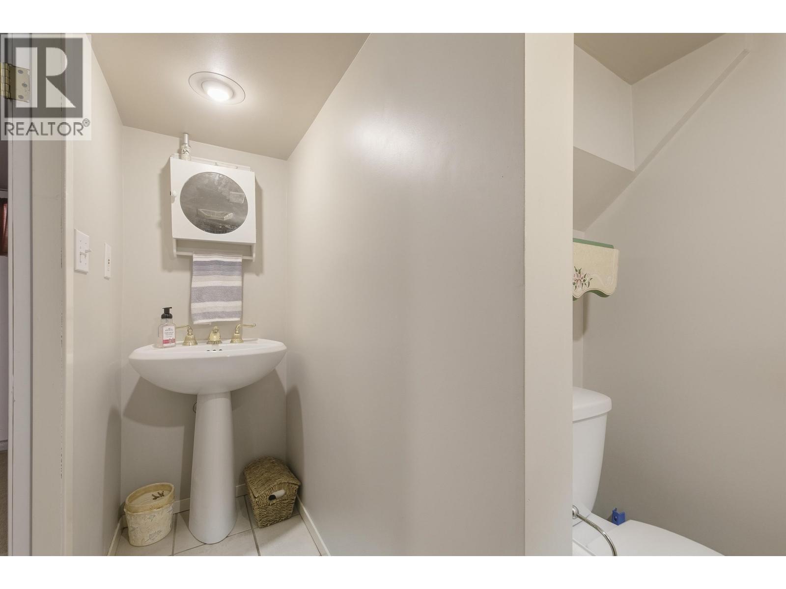 2029 Philip Avenue, North Vancouver, British Columbia  V7P 2W5 - Photo 28 - R3115150