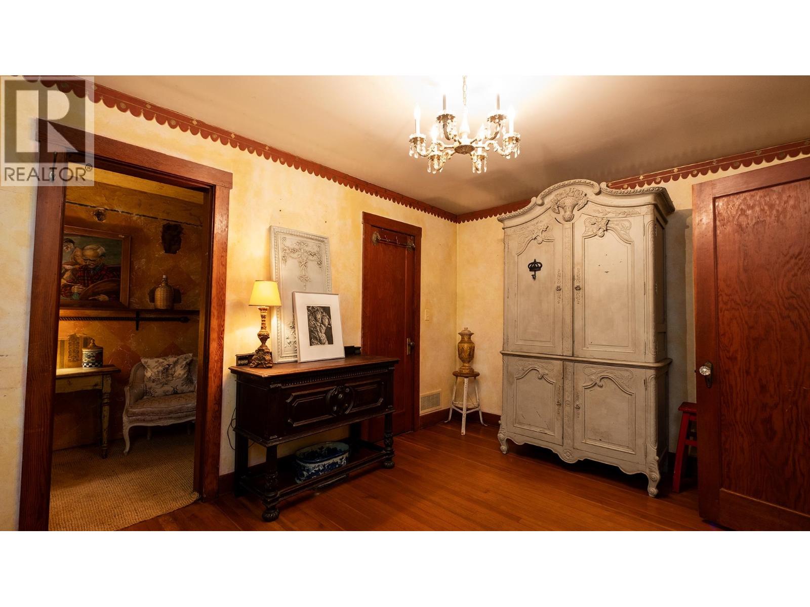 2572 Miles Road, Roberts Creek, British Columbia  V0N 2W4 - Photo 10 - R3115153