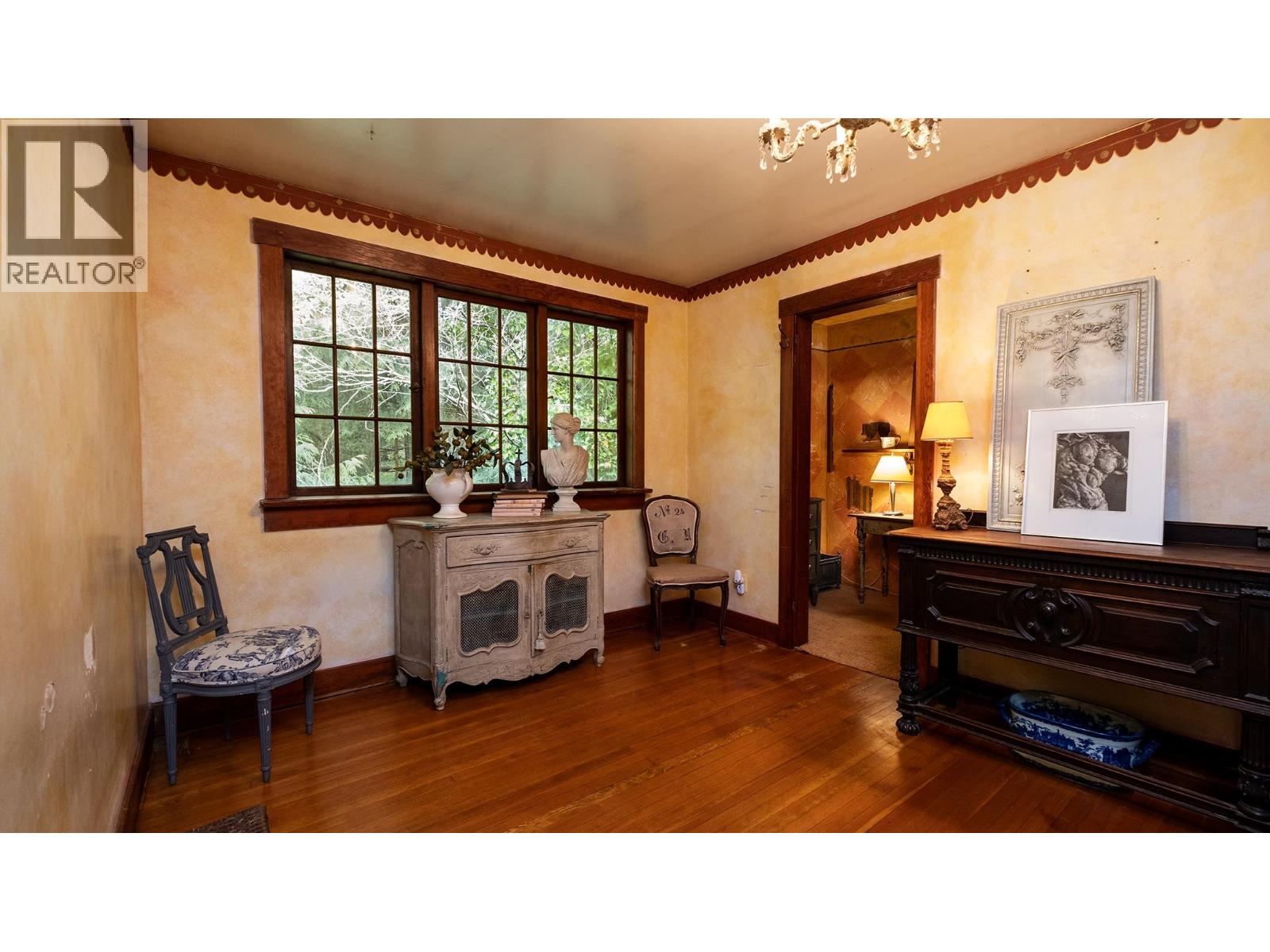 2572 Miles Road, Roberts Creek, British Columbia  V0N 2W4 - Photo 9 - R3115153