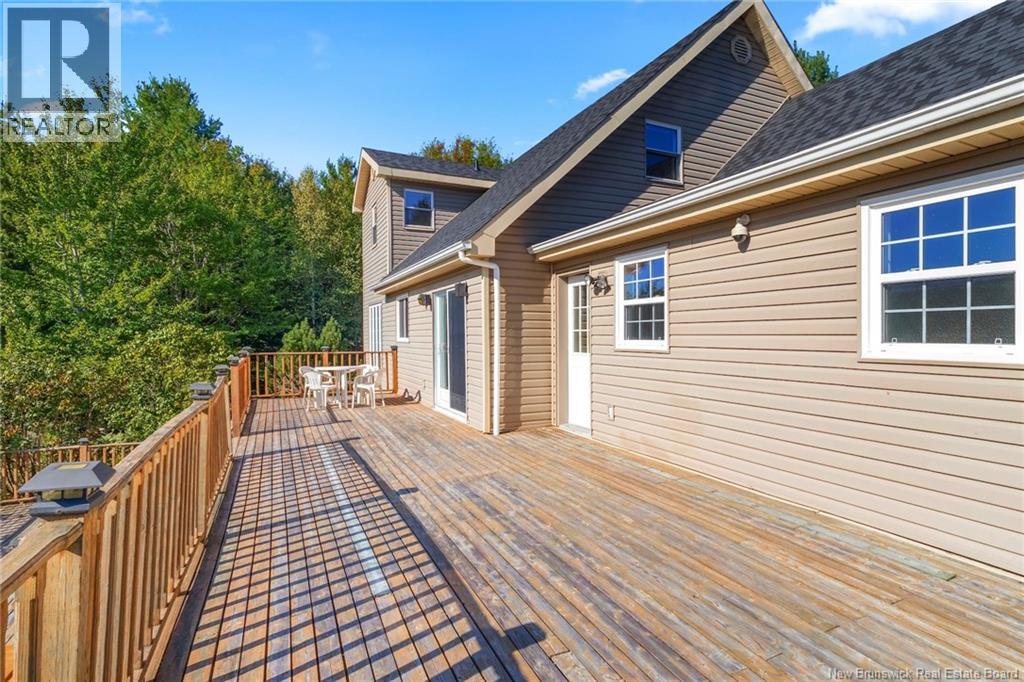 18 Hillview Street, Upper Kingsclear, New Brunswick  E3B 1V1 - Photo 34 - NB134330