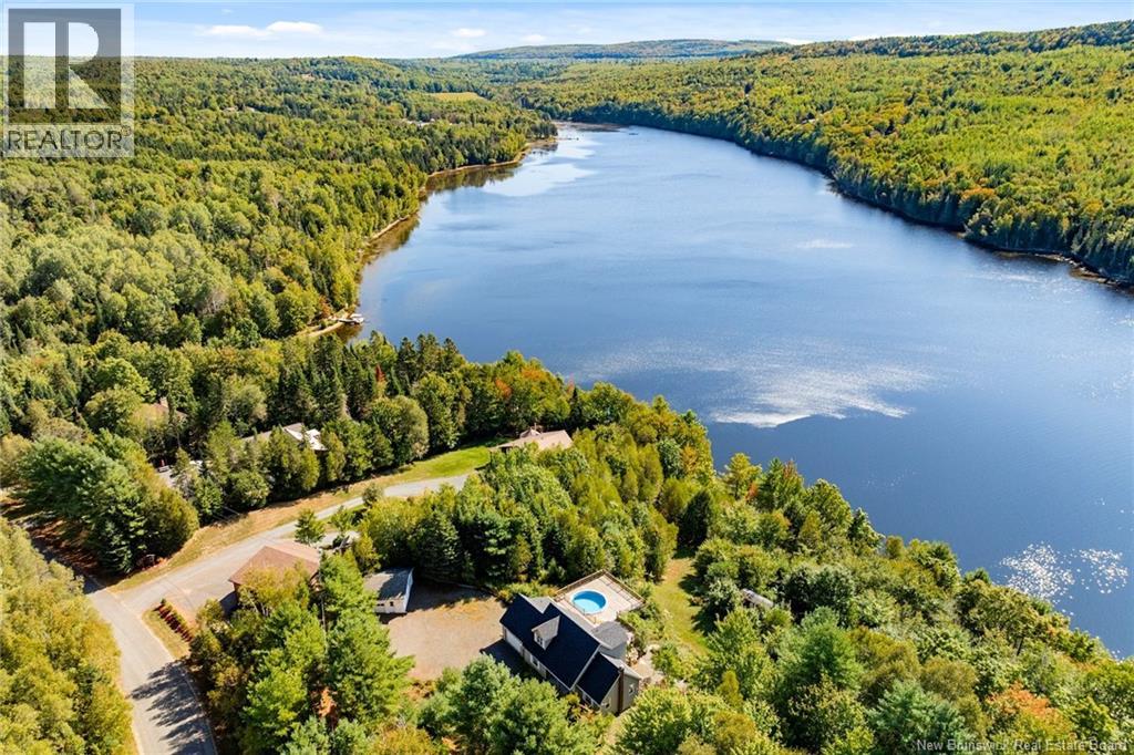 18 Hillview Street, Upper Kingsclear, New Brunswick  E3B 1V1 - Photo 38 - NB134330