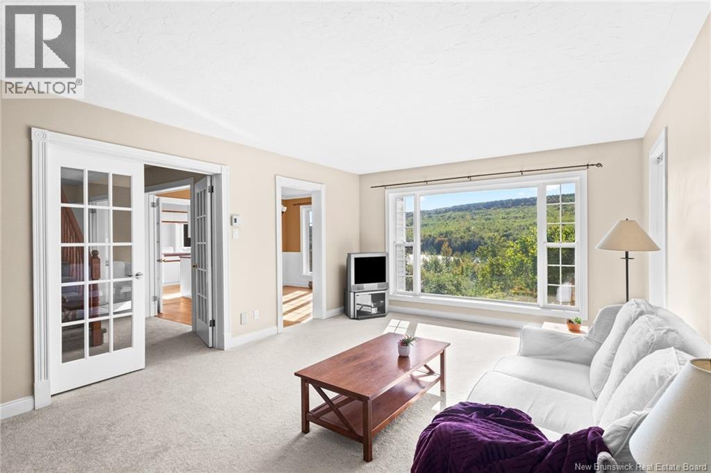 18 Hillview Street, Upper Kingsclear, New Brunswick  E3B 1V1 - Photo 4 - NB134330