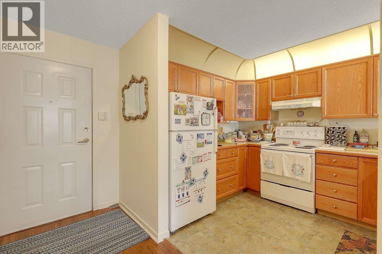 307 70 Richmond Street, New Westminster, British Columbia  V3L 5S8 - Photo 4 - R3112800