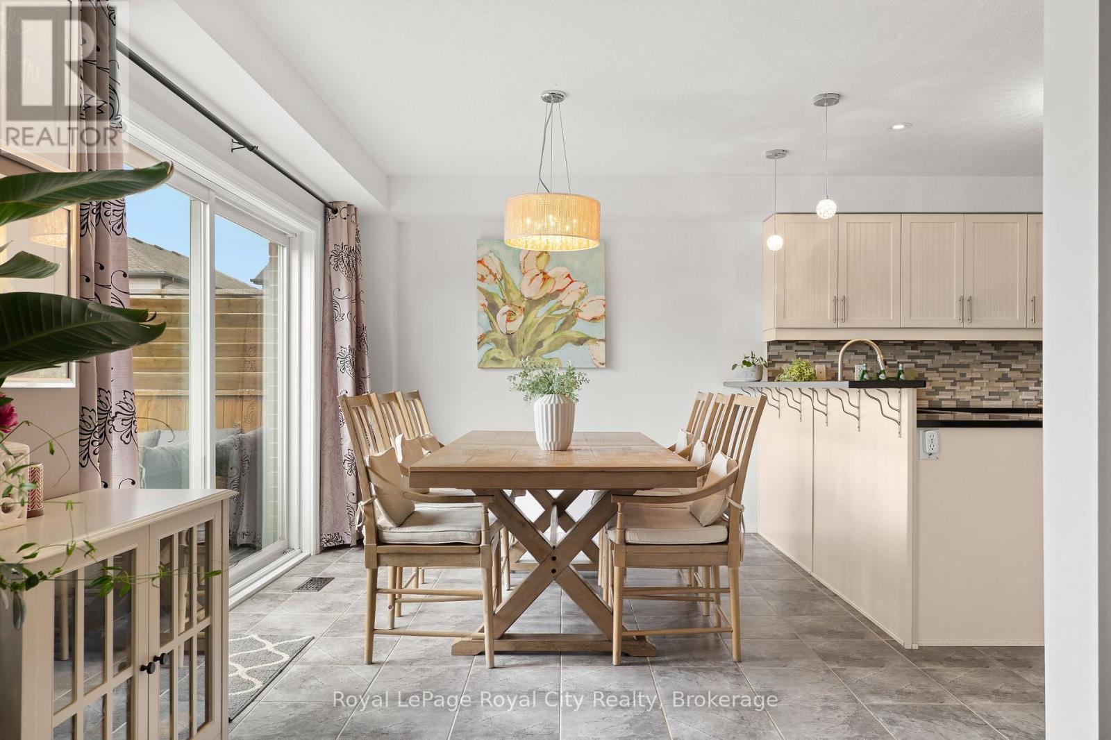 28 Newcastle Court, Kitchener, Ontario  N2R 0G7 - Photo 11 - X13036958