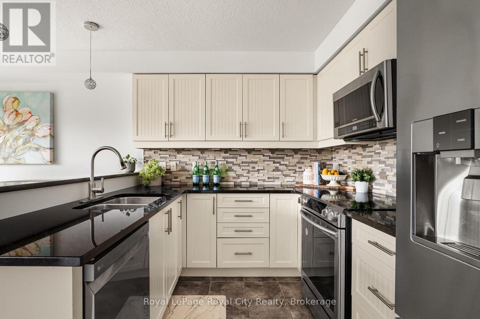 28 Newcastle Court, Kitchener, Ontario  N2R 0G7 - Photo 15 - X13036958