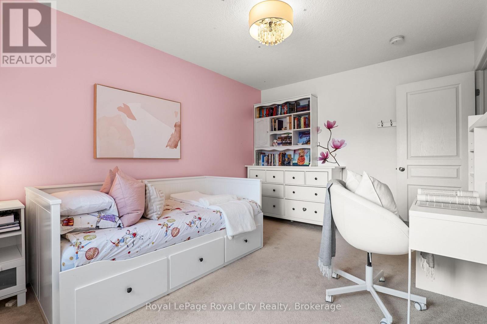 28 Newcastle Court, Kitchener, Ontario  N2R 0G7 - Photo 33 - X13036958