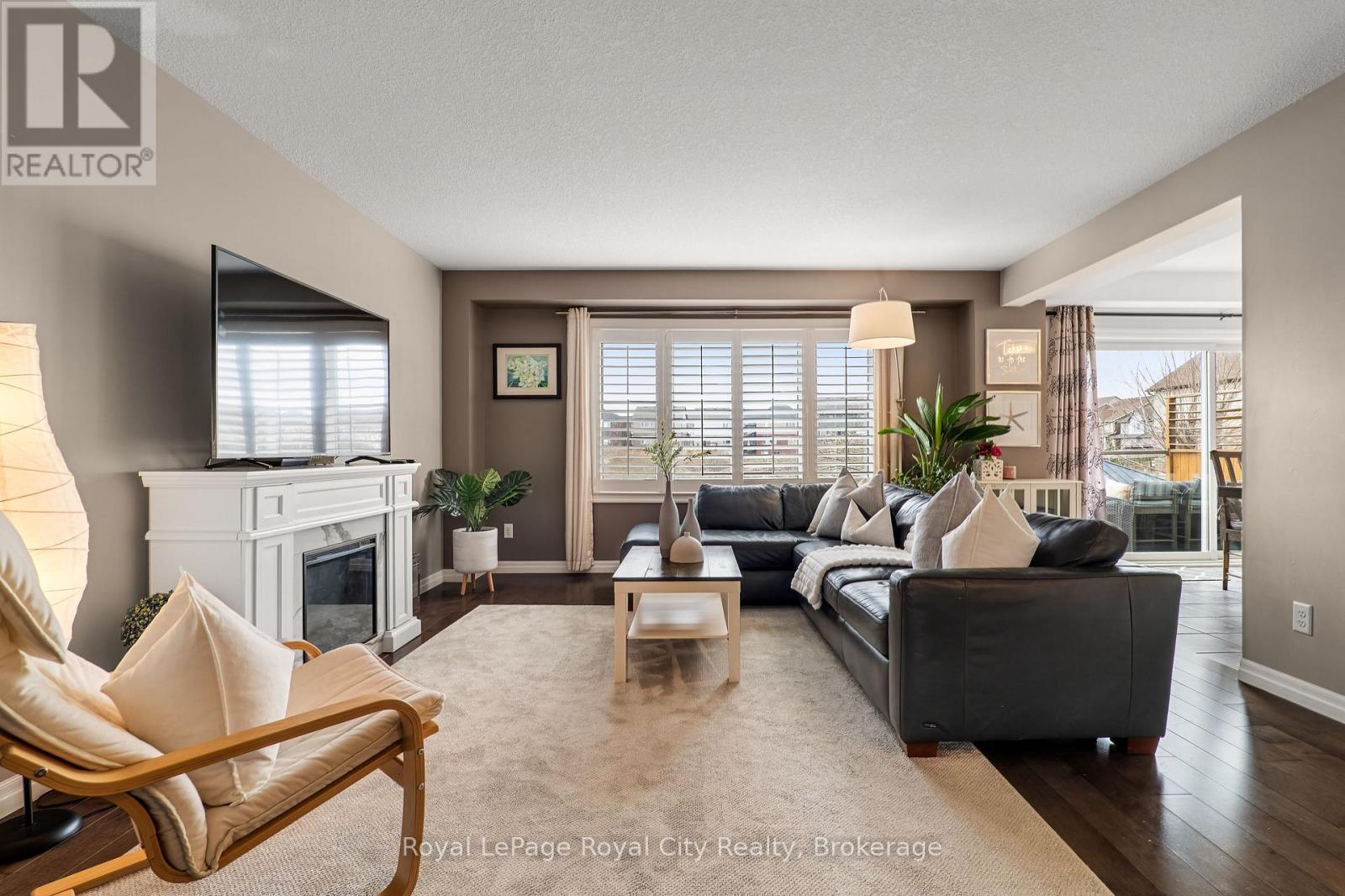 28 Newcastle Court, Kitchener, Ontario  N2R 0G7 - Photo 6 - X13036958