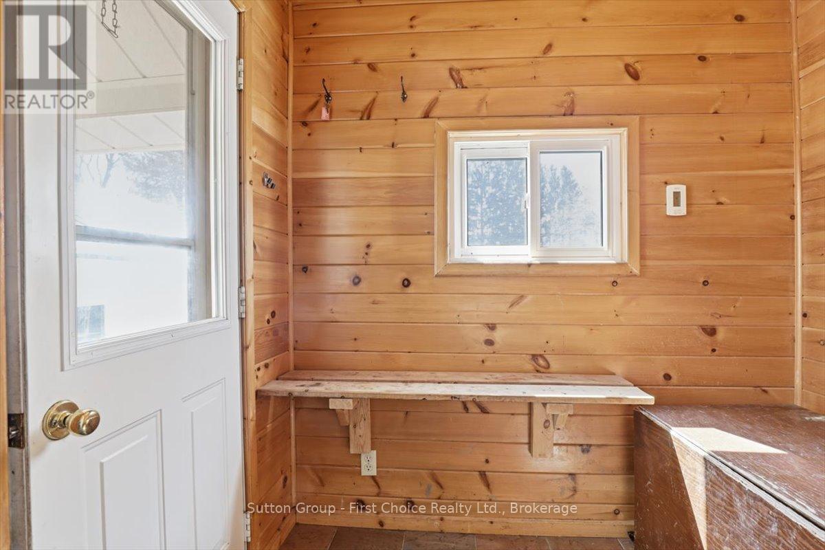 1801 Perth Road 139 Rr 6 Road, Perth South, Ontario  N4X 1C8 - Photo 22 - X13037008