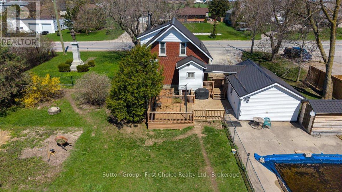 1801 Perth Road 139 Rr 6 Road, Perth South, Ontario  N4X 1C8 - Photo 37 - X13037008