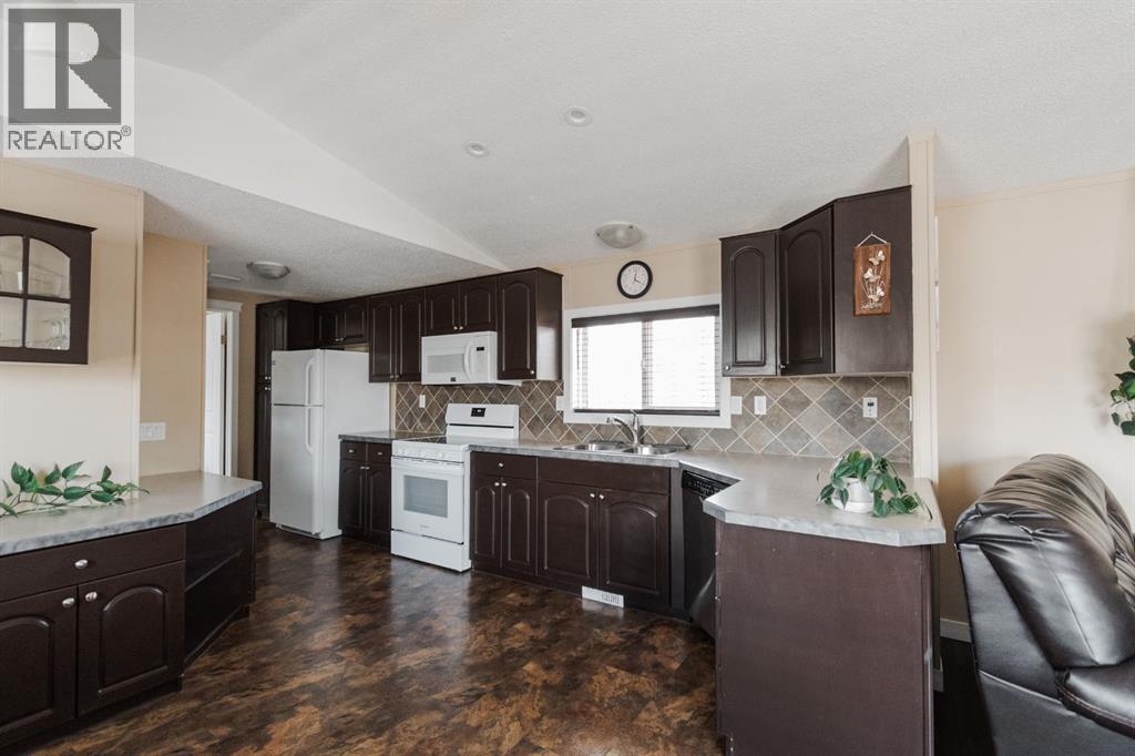 113 Mustang Road, Fort Mcmurray, Alberta  T9H 5K5 - Photo 6 - A2300862