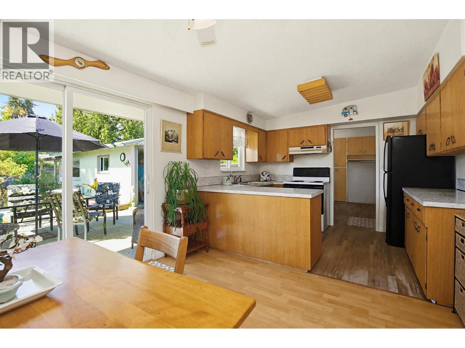 11895 230 Street, Maple Ridge, British Columbia  V2X 6R3 - Photo 8 - R3115044