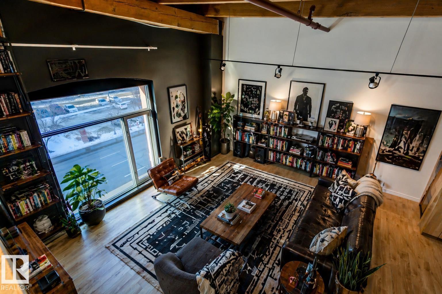 #407 10301 109 St Nw, Edmonton, Alberta  T5J 1N4 - Photo 1 - E4471396