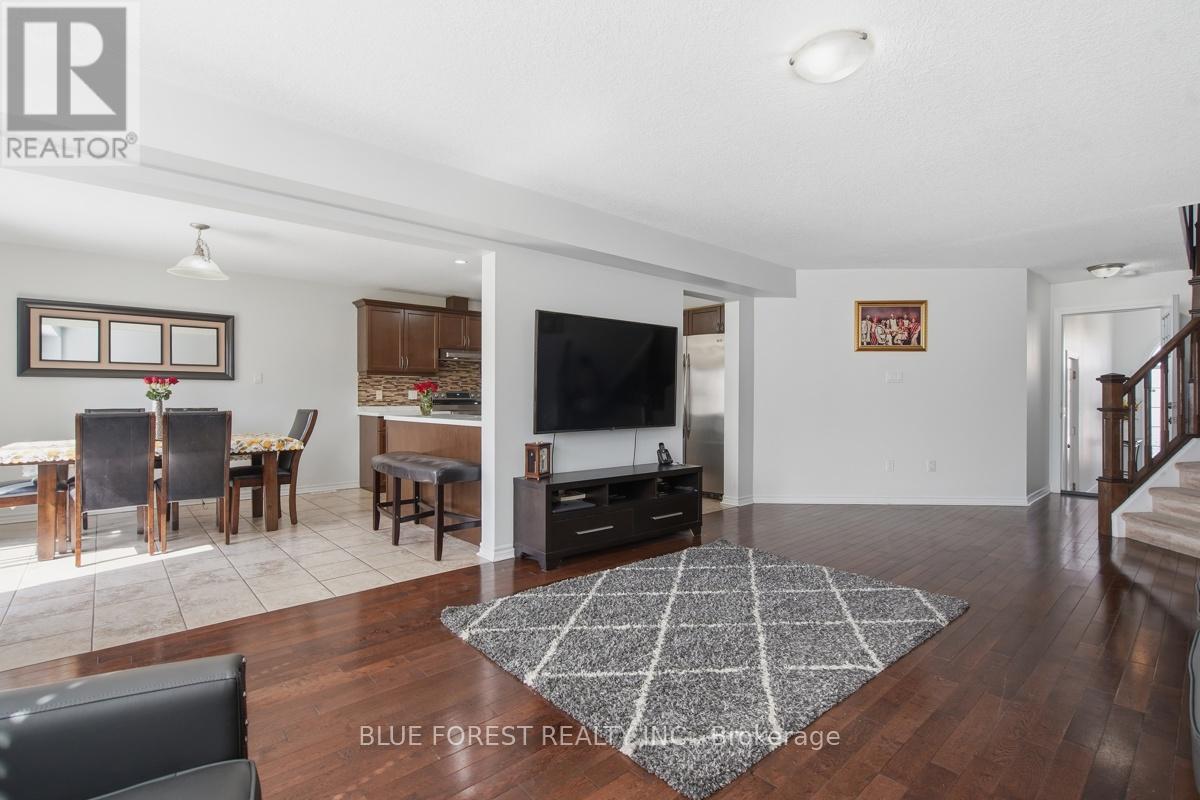 1408 Devos Drive, London North, Ontario  N5X 4L1 - Photo 13 - X13036916