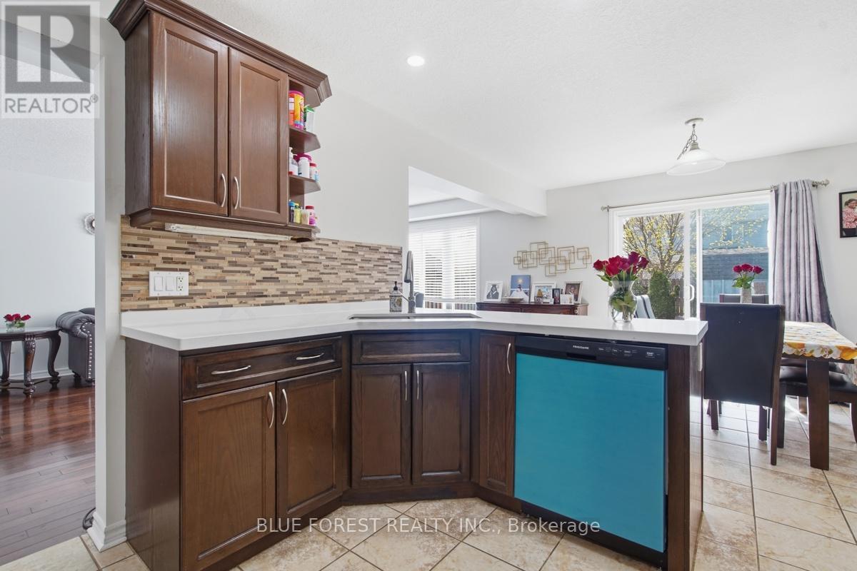 1408 Devos Drive, London North, Ontario  N5X 4L1 - Photo 16 - X13036916