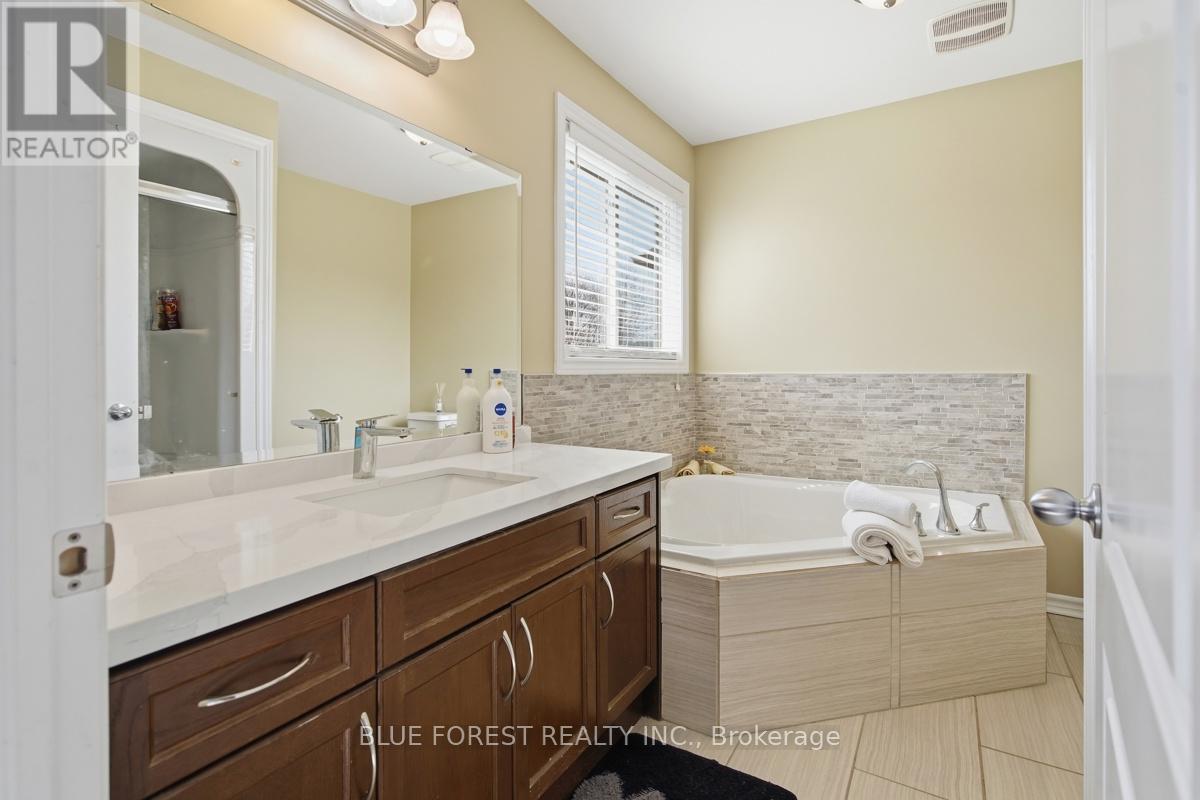 1408 Devos Drive, London North, Ontario  N5X 4L1 - Photo 20 - X13036916