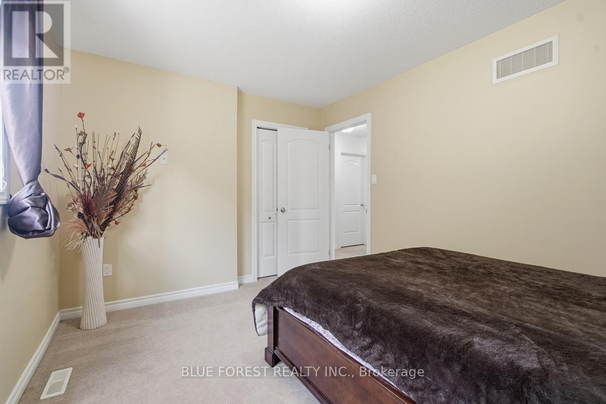 1408 Devos Drive, London North, Ontario  N5X 4L1 - Photo 25 - X13036916