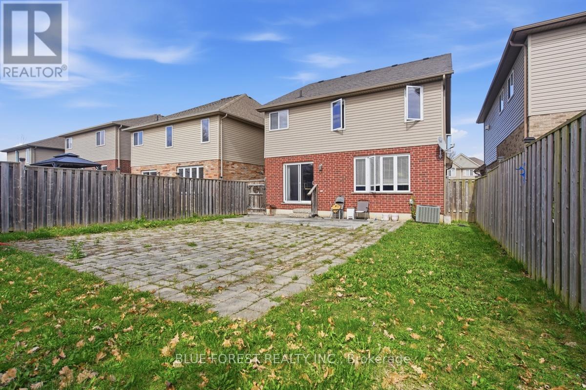 1408 Devos Drive, London North, Ontario  N5X 4L1 - Photo 40 - X13036916