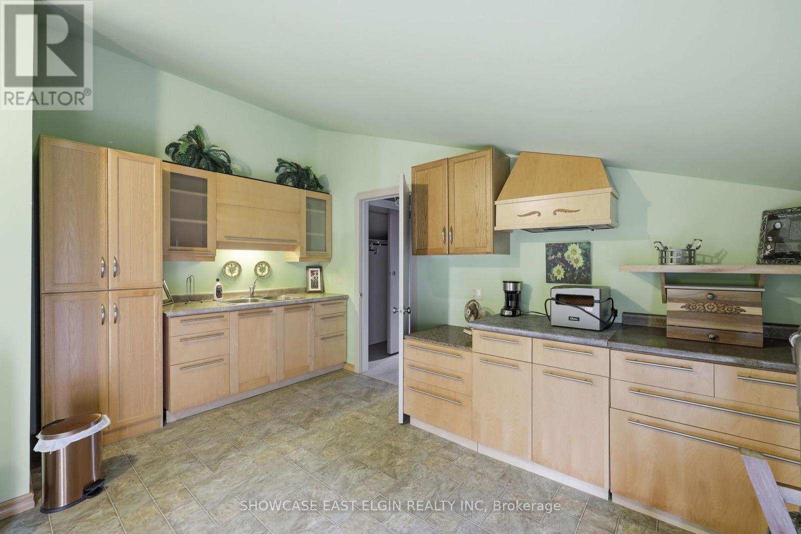 88628 Hilltop Lane, Malahide, Ontario  N5H 0B1 - Photo 32 - X13036938