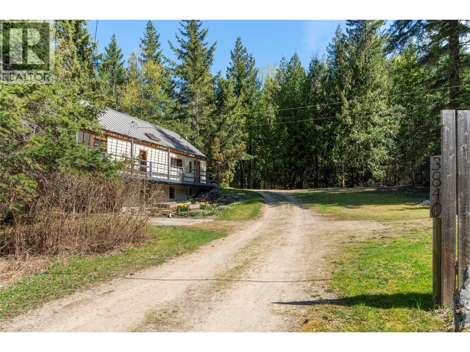 3840 Cameron Road, Eagle Bay, British Columbia  V0E 1T0 - Photo 17 - 10384547