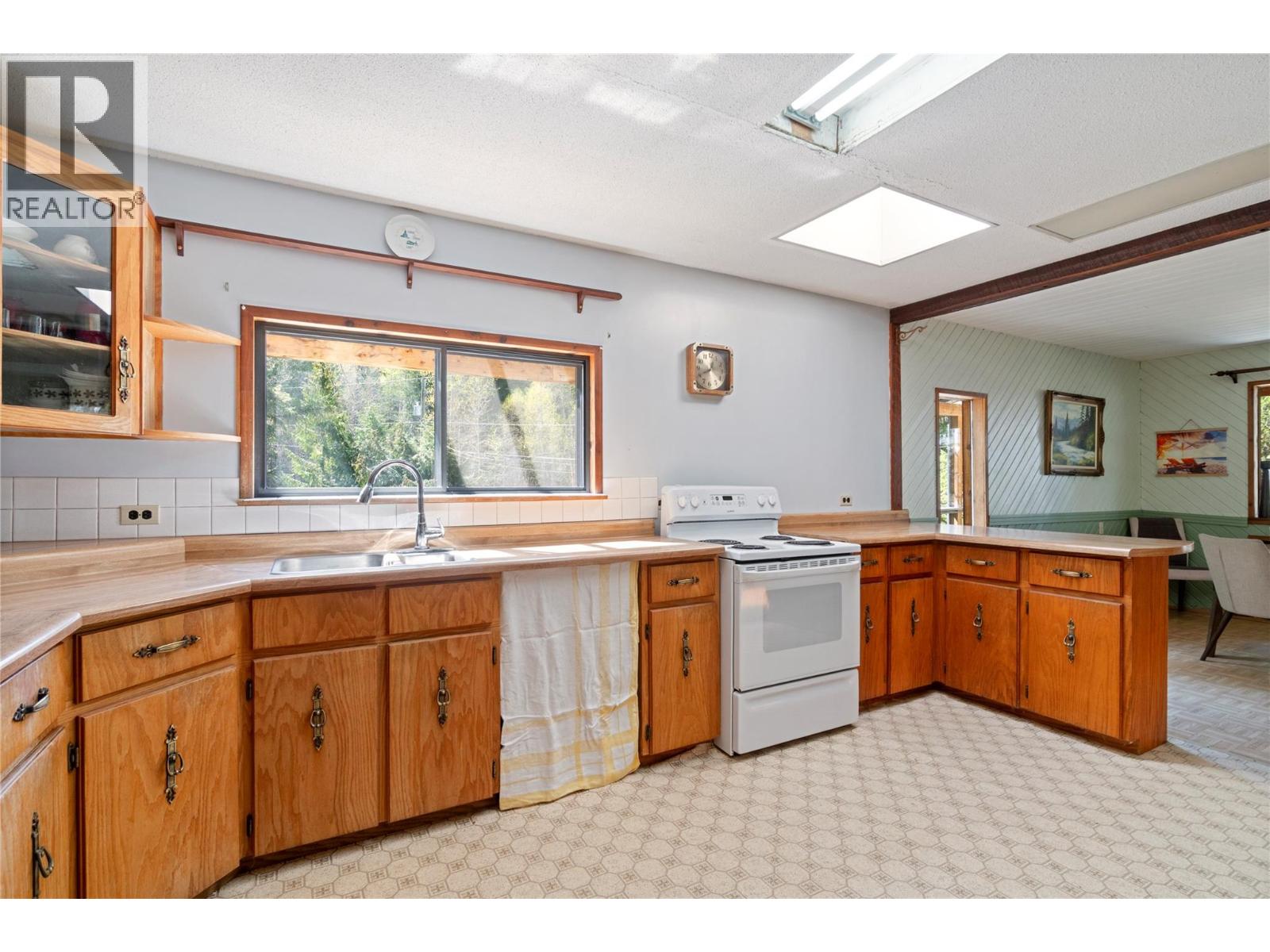 3840 Cameron Road, Eagle Bay, British Columbia  V0E 1T0 - Photo 19 - 10384547