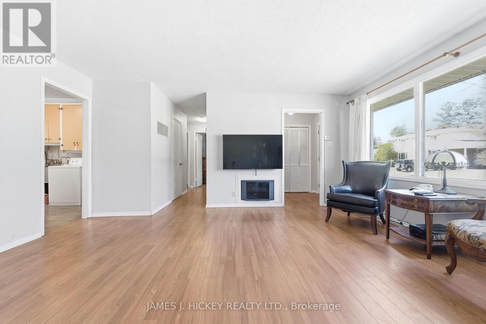 38 Beach Avenue, Deep River, Ontario  K0J 1P0 - Photo 3 - X13036976