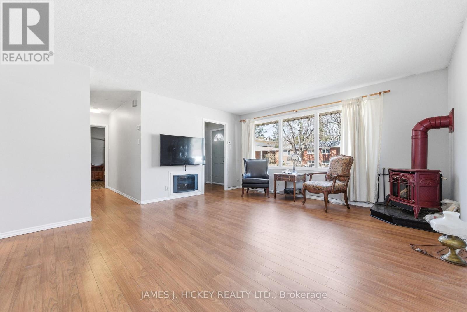 38 Beach Avenue, Deep River, Ontario  K0J 1P0 - Photo 4 - X13036976