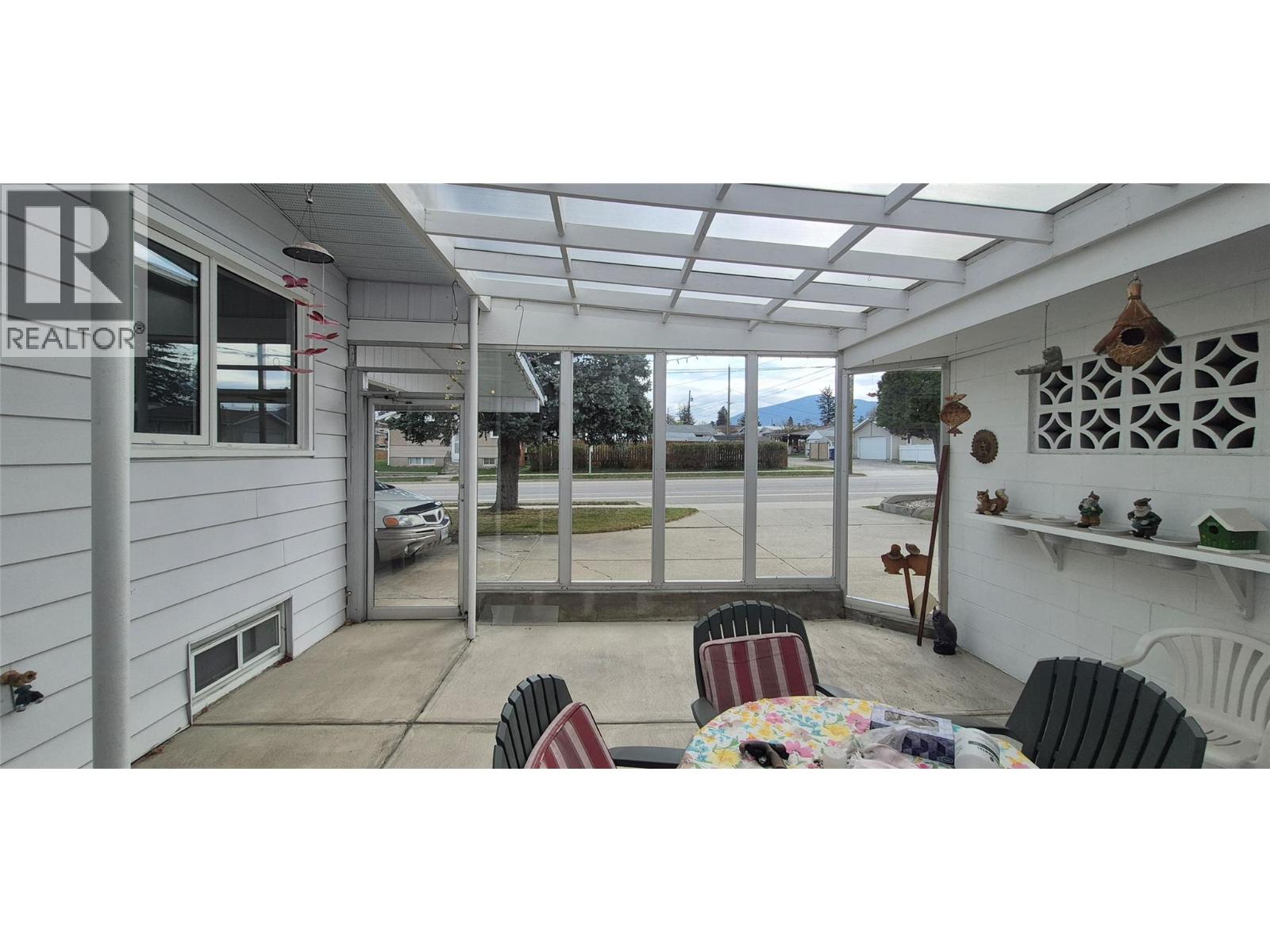 523 8th Street S, Cranbrook, British Columbia  V1C 1P3 - Photo 22 - 10384615