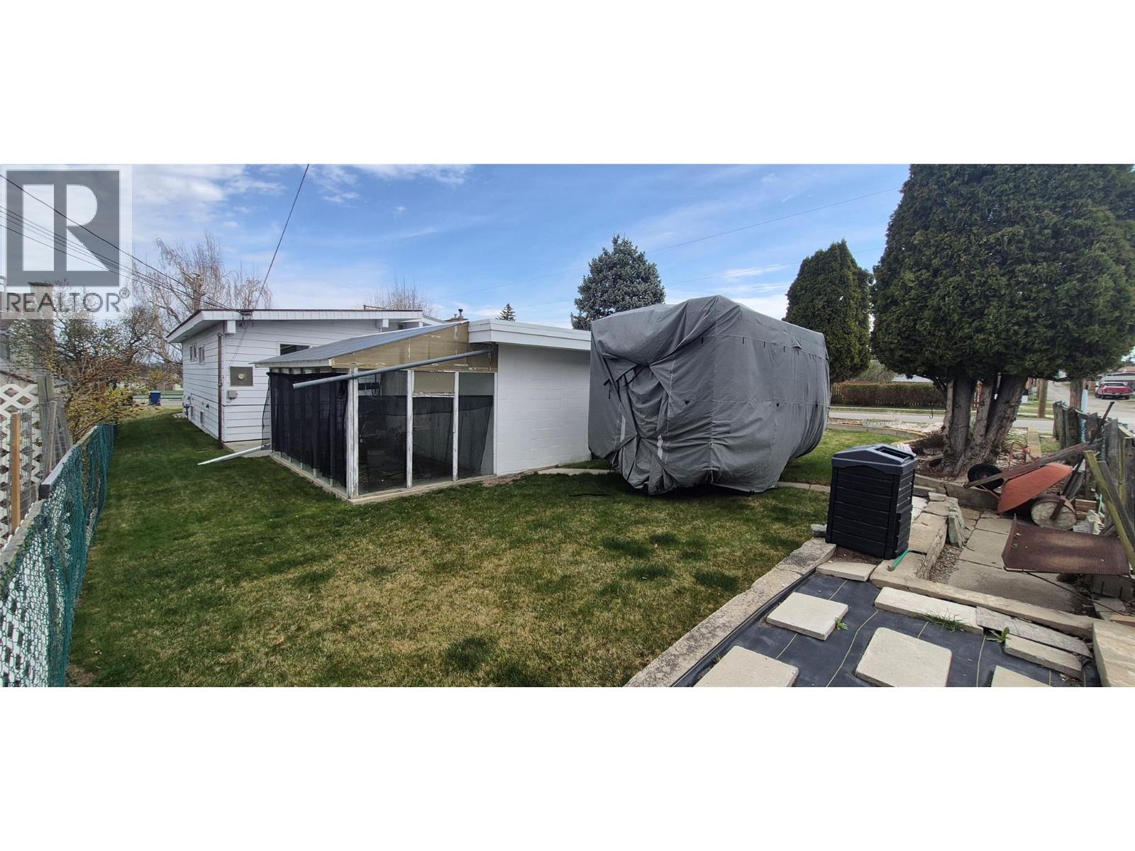 523 8th Street S, Cranbrook, British Columbia  V1C 1P3 - Photo 25 - 10384615