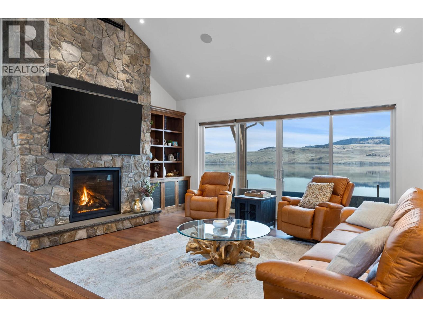 6564 Monck Park Road, Merritt, British Columbia  V1K 0A1 - Photo 8 - 10369513