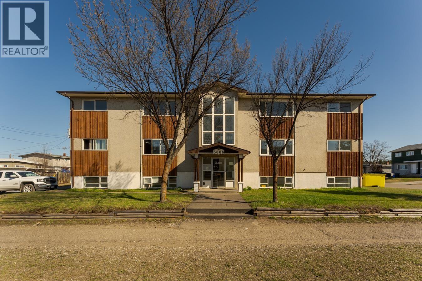 3806 5th Avenue, Prince George, British Columbia  V2M 1L2 - Photo 1 - C8078165