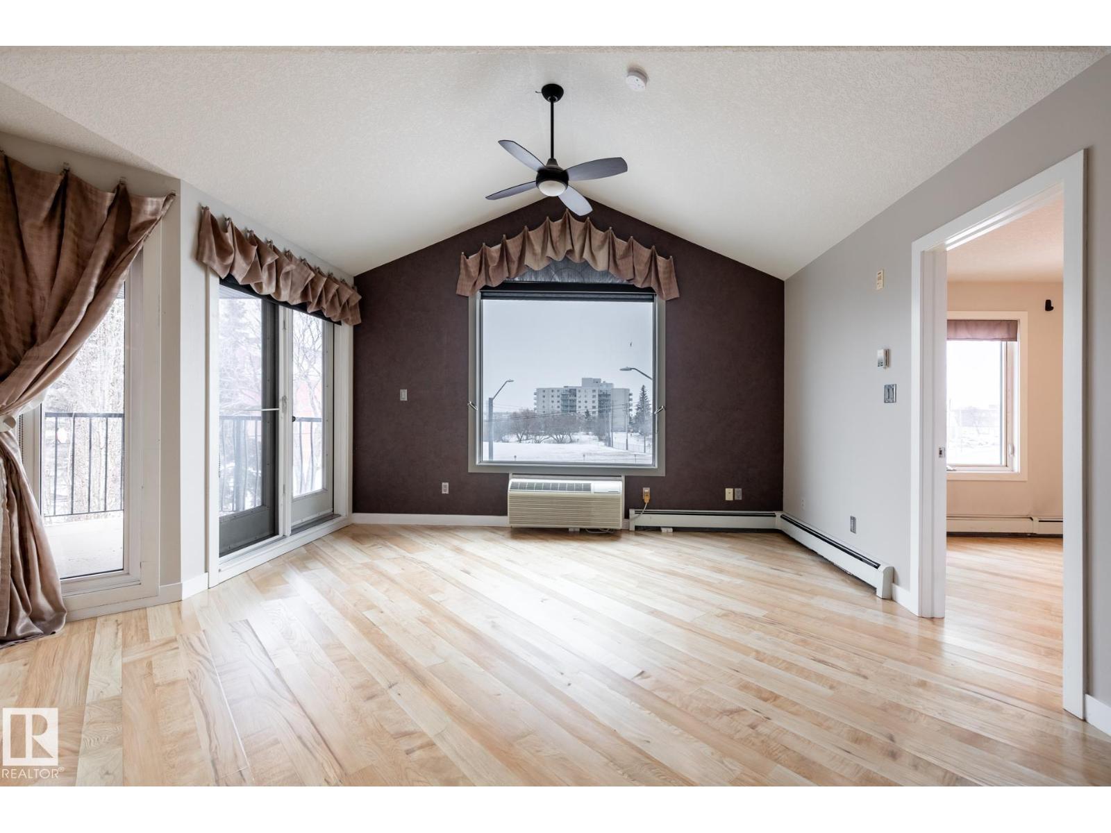 #304 9336 Jasper Av NW, Edmonton, Alberta  T5H 3T5 - Photo 15 - E4474062