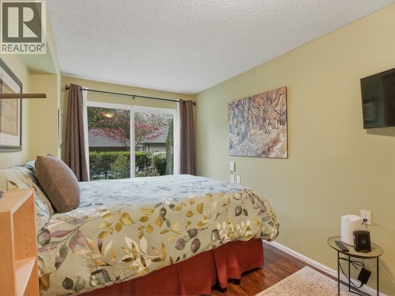 9439 Snowberry Court, Burnaby, British Columbia  V5A 4A6 - Photo 14 - R3115042