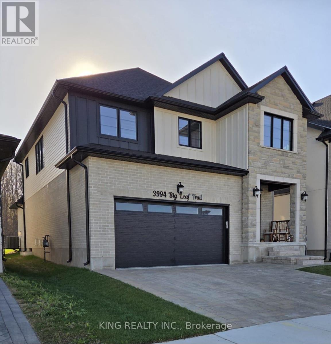 UPPER - 3994 BIG LEAF TRAIL, London South, Ontario