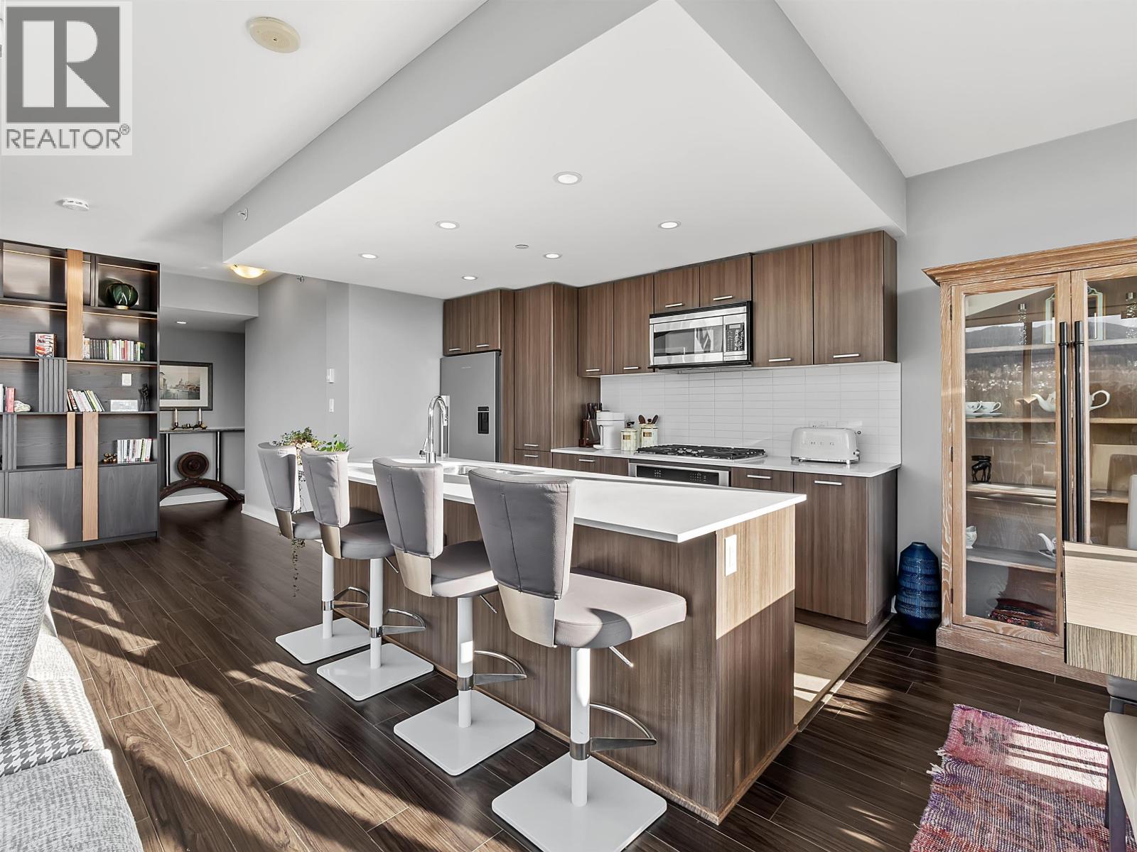 2603 301 Capilano Road, Port Moody, British Columbia  V3H 0G6 - Photo 4 - R3115111