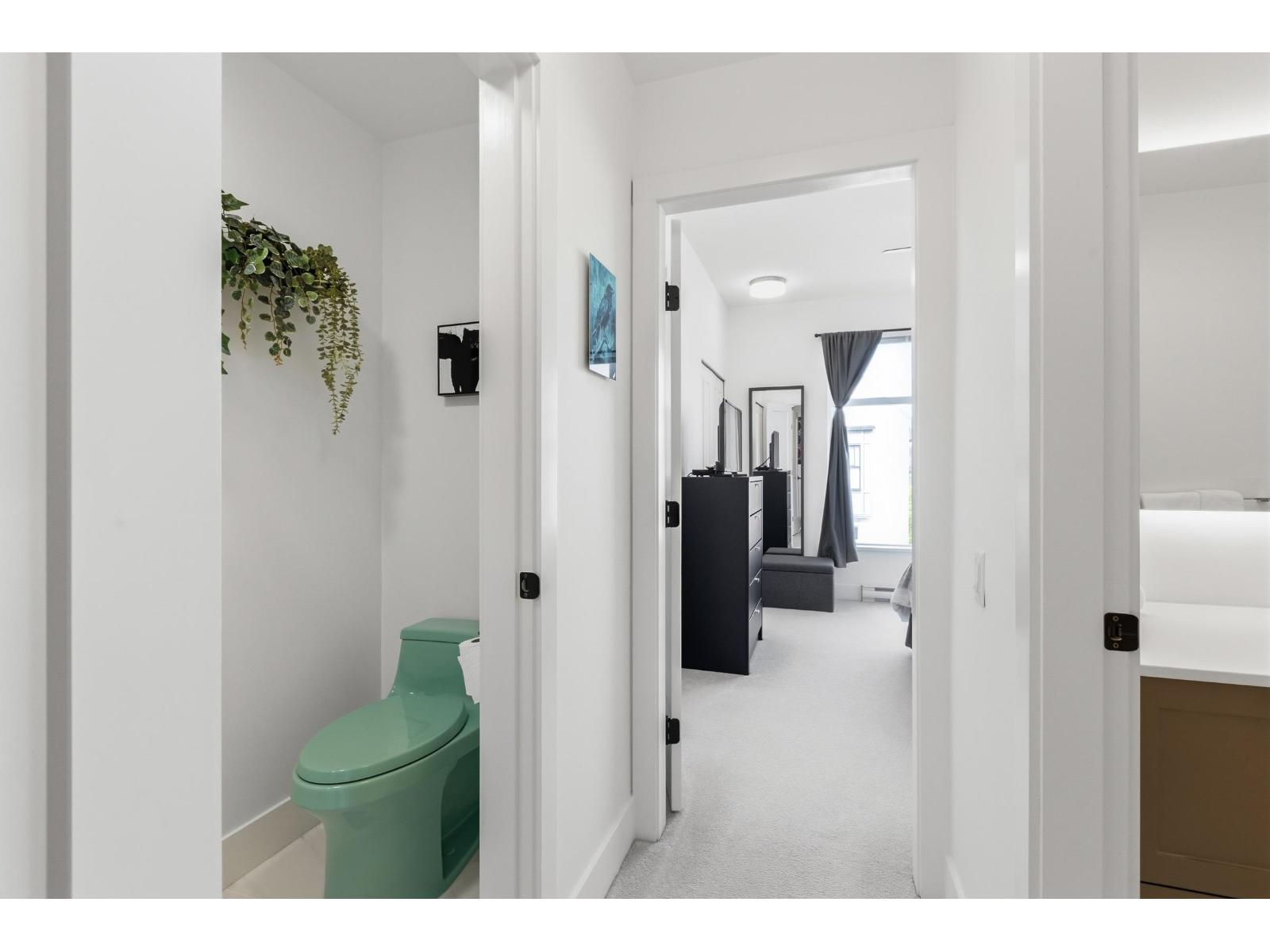 102 17568 57a Avenue, Surrey, British Columbia  V3S 7V2 - Photo 17 - R3114763