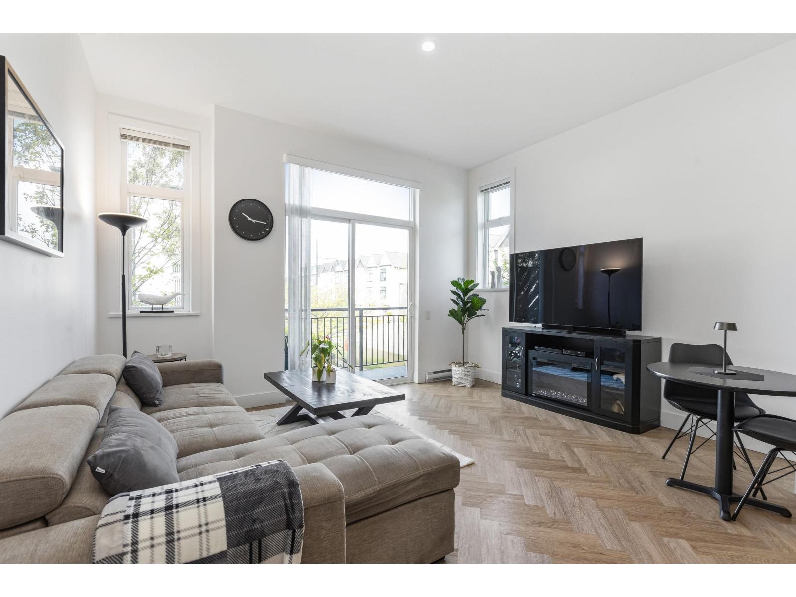 102 17568 57a Avenue, Surrey, British Columbia  V3S 7V2 - Photo 10 - R3114763