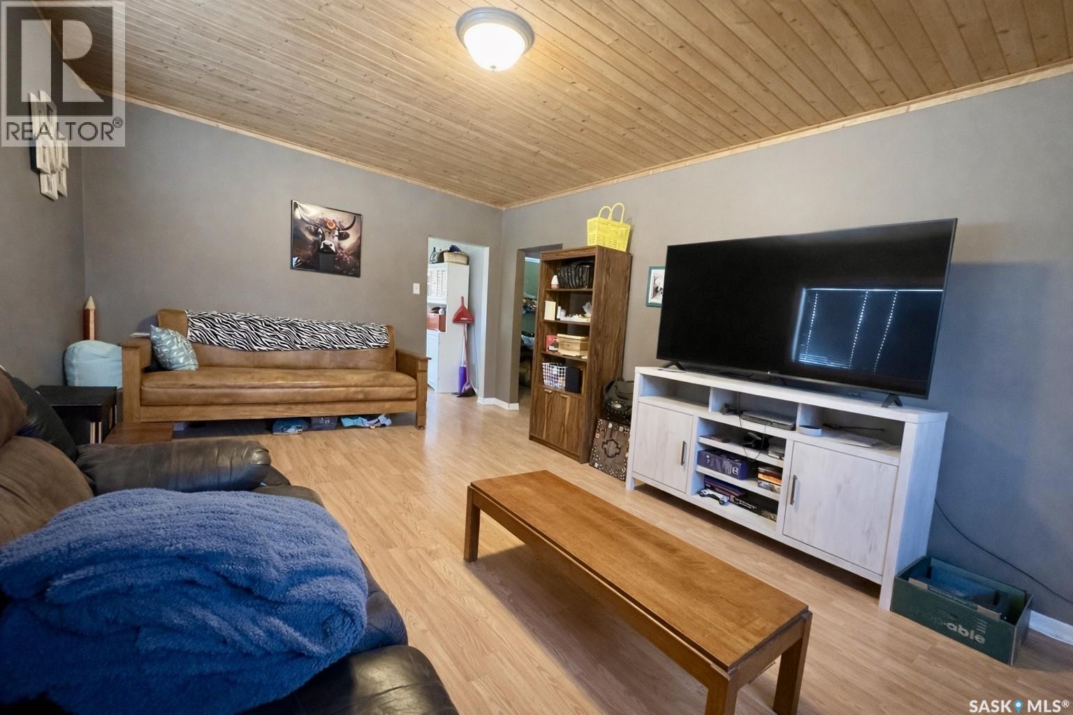 1600 Chaplin Street E, Swift Current, Saskatchewan  S9H 1K8 - Photo 9 - SK029622